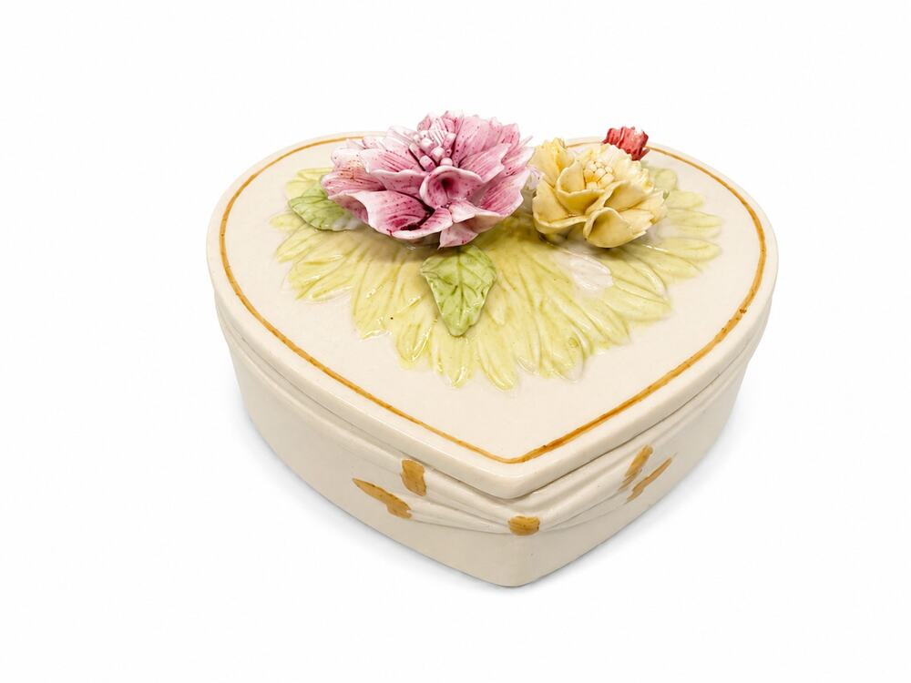 Vintage Heart Shaped Porcelain Trinket Box w/ Flowers & Gold Trim Cottagecore